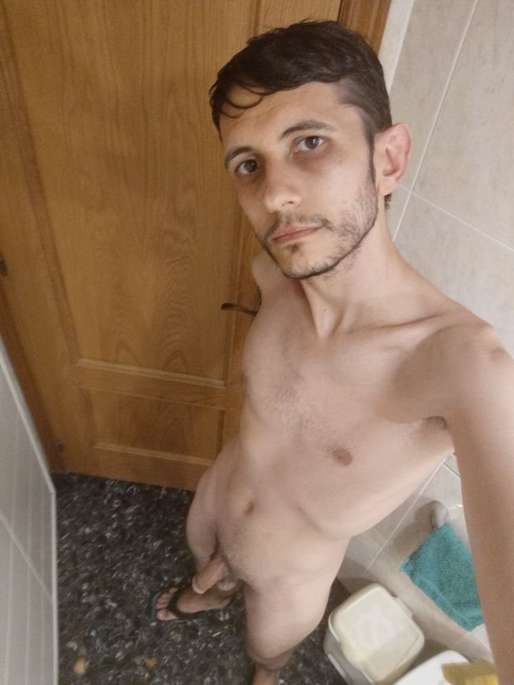 Slut Toni #dObKD8LB